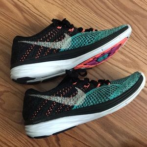 Nike Flyknit Lunar 3 Size 6